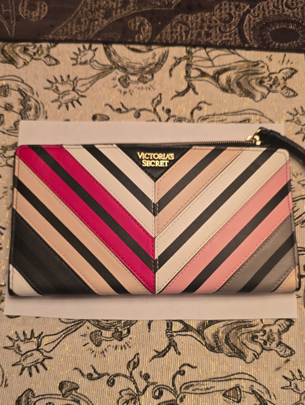 Victoria's Secret Chevron Stripe Wristlet – Pink, Black, Cream